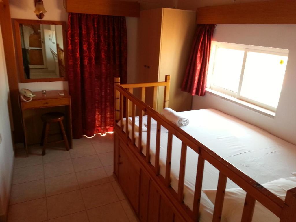 Elarin Studios & Apartments Faliraki Pokoj fotografie